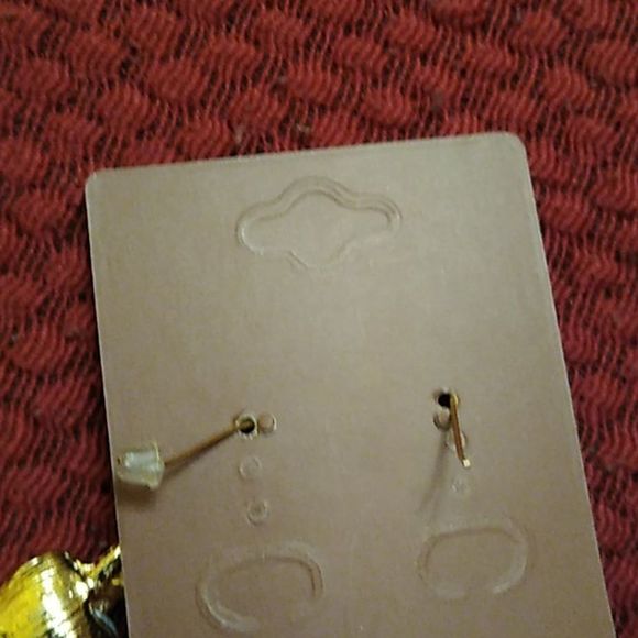 𝅺Long Way Fashion Earrings Crystal and Gold Colors - Picture 3 of 3